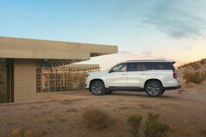 2021-Cadillac-Escalade-006_1