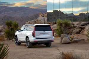 2021-Cadillac-Escalade-007_1
