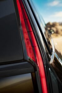 2021-Cadillac-Escalade-025