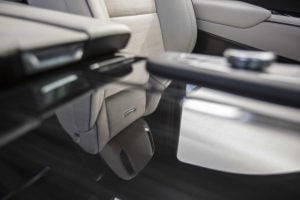 2021-Cadillac-Escalade-037