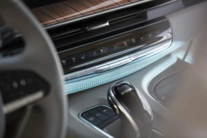 2021-Cadillac-Escalade-041