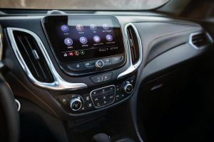 2021-Chevrolet-Equinox-Premier-11