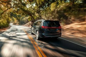 2021-Chrysler-Pacifica-21