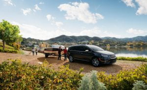 2021-Chrysler-Pacifica-37
