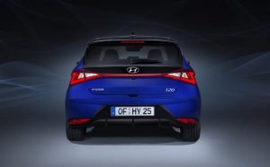 2021-Hyundai-i20-2