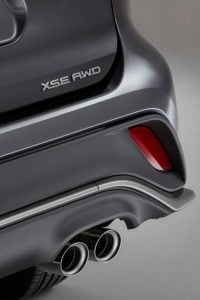 2021-Toyota-Highlander-XSE-13