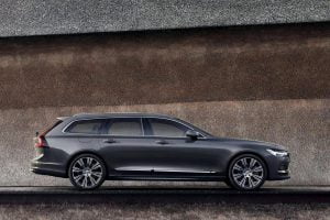 2021-Volvo-S90-hybrid-in-Platinum-Grey-11