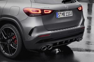 2021-mercedes-amg-gla-45-16