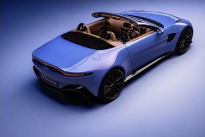 Aston-Martin-Vantage-Roadster-7
