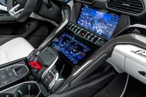 Lamborghini-Urus-1016-Industries-12