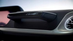 Mercedes-AMG-Cigarette-Racing-33