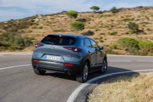 fe02ac60-2020-mazda-cx-30-european-spec-2