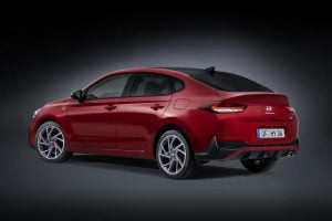 new-Hyundai-i30-Fastback-N-Line-2