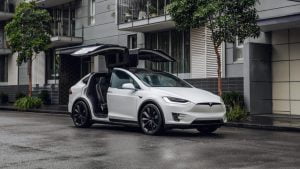 tesla-recalls-15k-model-x-usa-canada-1