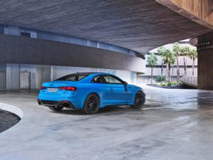 2020-Audi-RS5-Coupe-Sportback-12