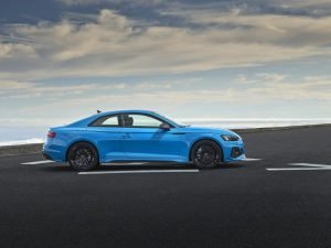 2020-Audi-RS5-Coupe-Sportback-9