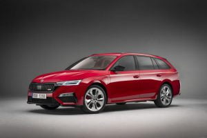 2020-skoda-octavia-rs-unveiled-7