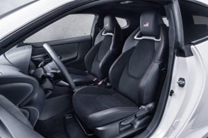 2020-toyota-gr-yaris-18