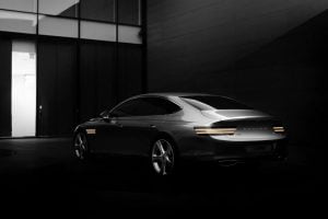 2021-Genesis-G80-2