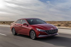 2021-Hyundai-Elantra-1-2