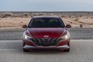 2021-Hyundai-Elantra-2-2