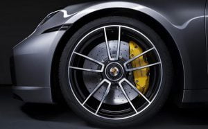 2021-Porsche-911-Turbo-S-16-992