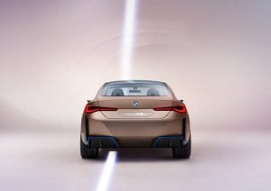 BMW-Concept-i4-17