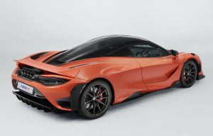 McLaren-765LT_Studio_05