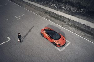 McLaren-765LT_Track_02