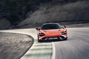 McLaren-765LT_Track_05