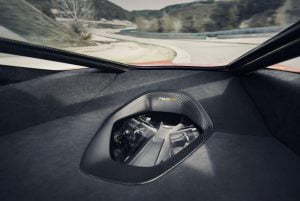 McLaren-765LT_Track_13