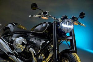2020-BMW-R-18-68