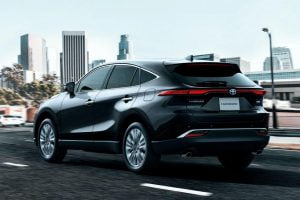 2020-Toyota-Harrier-JDM-spec-4