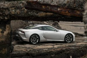 2021-Lexus-LC-000