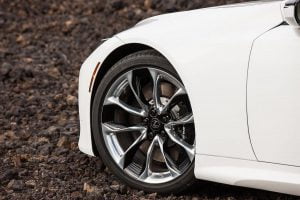 2021-Lexus-LC-026