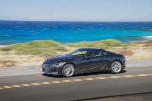 2021-Lexus-LC-500h-015