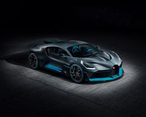 98b371ec-bugatti-divo-1