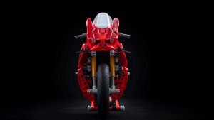 Ducati-Panigale-V4-R-Lego-13