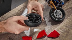 Ducati-Panigale-V4-R-Lego-3