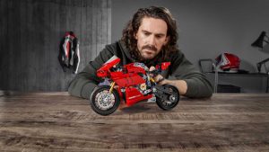 Ducati-Panigale-V4-R-Lego-4