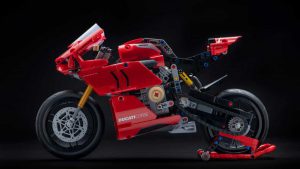 Ducati-Panigale-V4-R-Lego-5