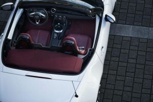 Mazda-MX-5-100th-Anniversary-edition-10