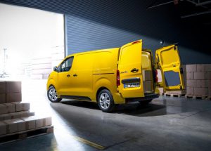 Opel-Vivaro-e-511689_1