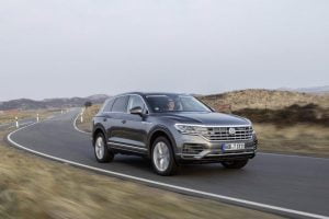 VW-Touareg-V8-TDI-23