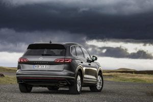 VW-Touareg-V8-TDI-37