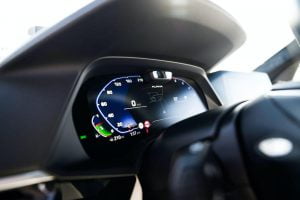 2021-BMW-Alpina-XB7-15