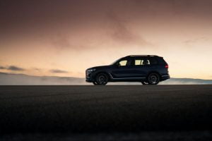 2021-BMW-Alpina-XB7-17