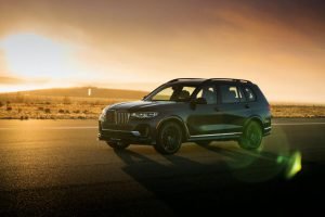 2021-BMW-Alpina-XB7-21