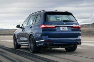 2021-BMW-Alpina-XB7-5