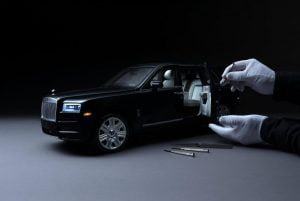rolls-royce-cullinan-scale-model-1
